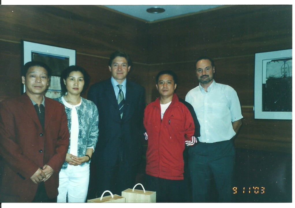 El Secretario General de Deportes de la Xunta de Galicia, José R. Lete, recibió a la delegación china en Santiago